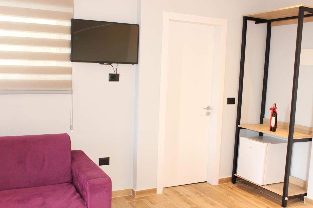 Bebi Hotel And Apartments Σαράντα Εξωτερικό φωτογραφία