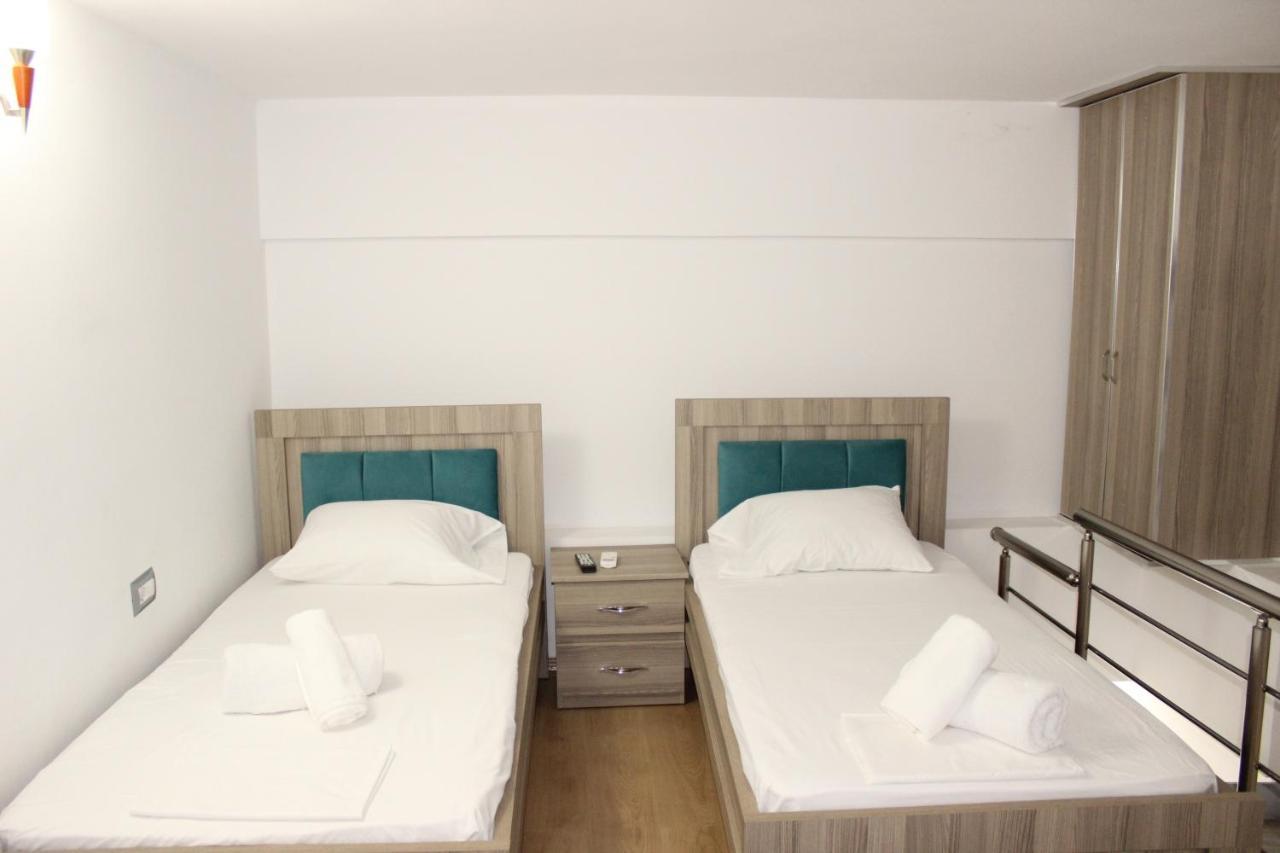 Bebi Hotel And Apartments Σαράντα Εξωτερικό φωτογραφία