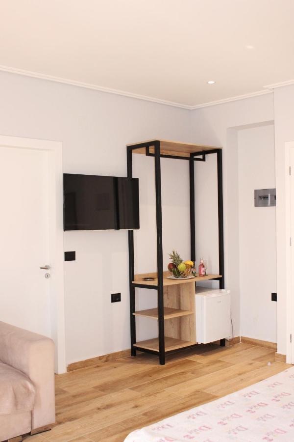 Bebi Hotel And Apartments Σαράντα Εξωτερικό φωτογραφία