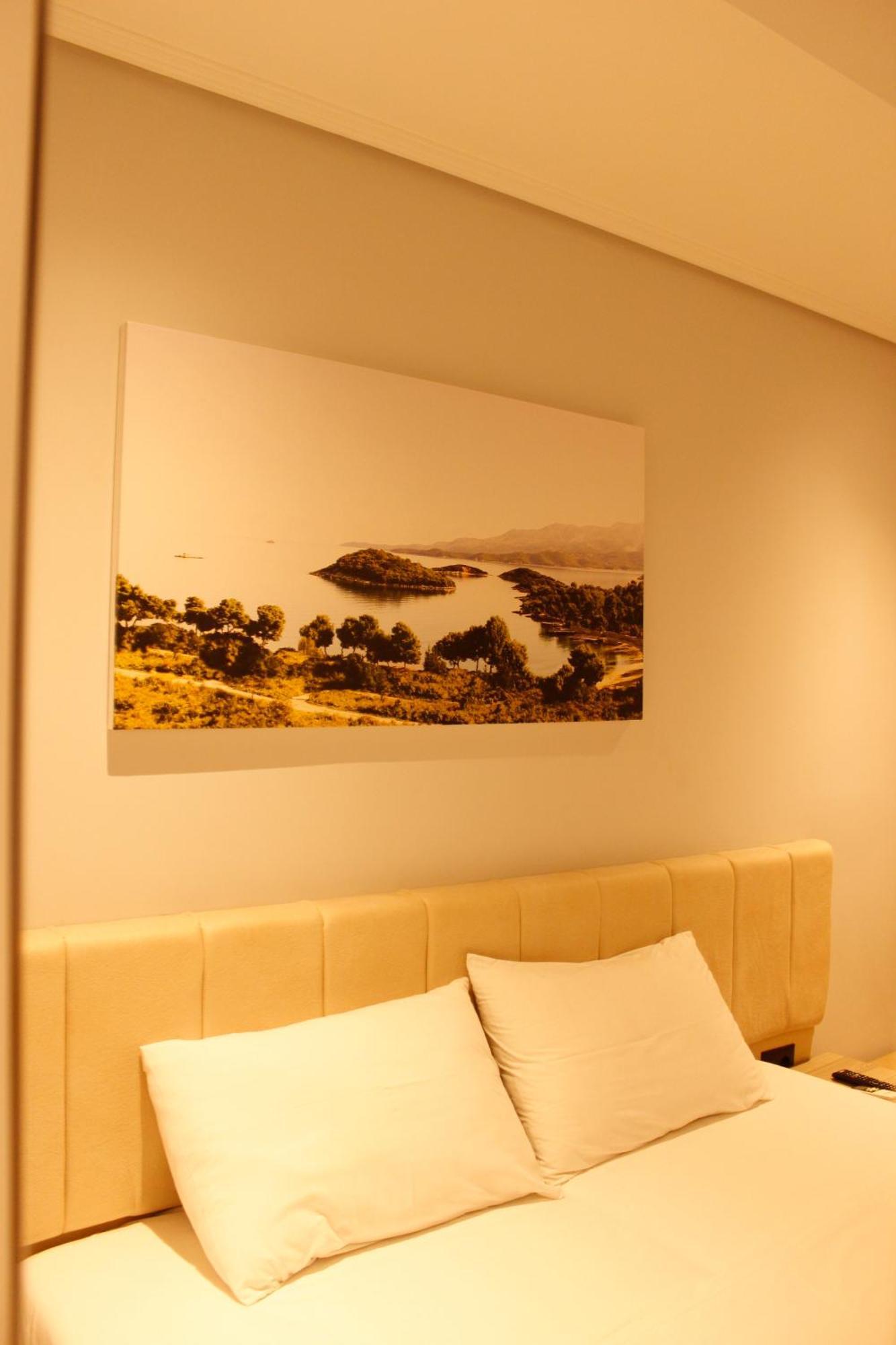 Bebi Hotel And Apartments Σαράντα Εξωτερικό φωτογραφία