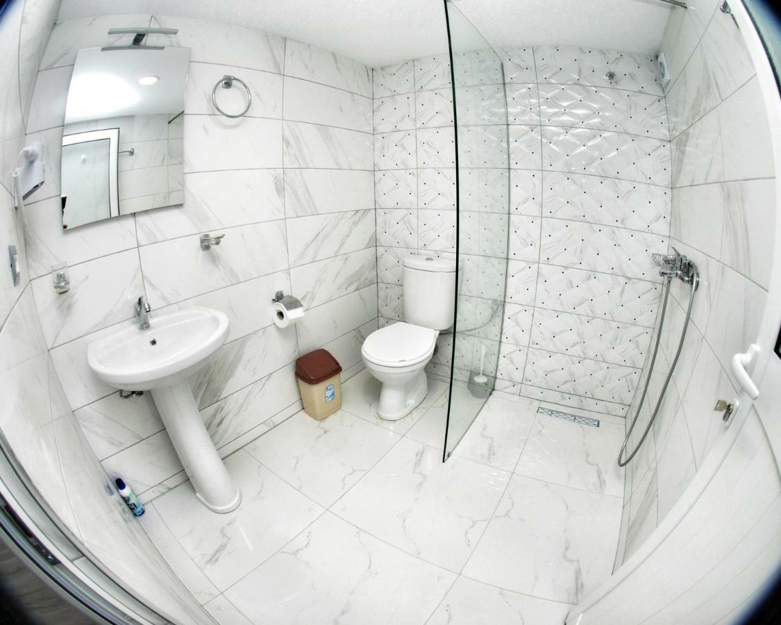 Bebi Hotel And Apartments Σαράντα Εξωτερικό φωτογραφία