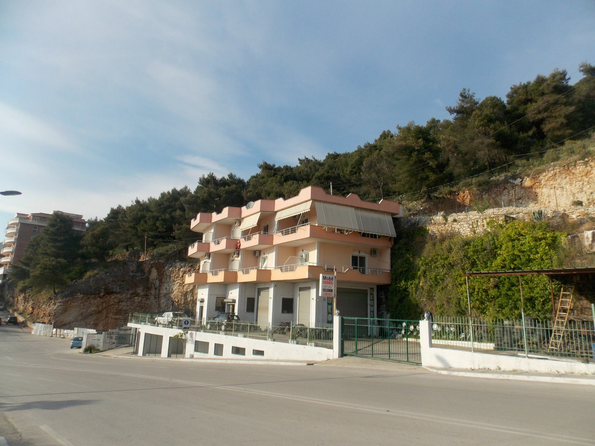 Bebi Hotel And Apartments Σαράντα Εξωτερικό φωτογραφία