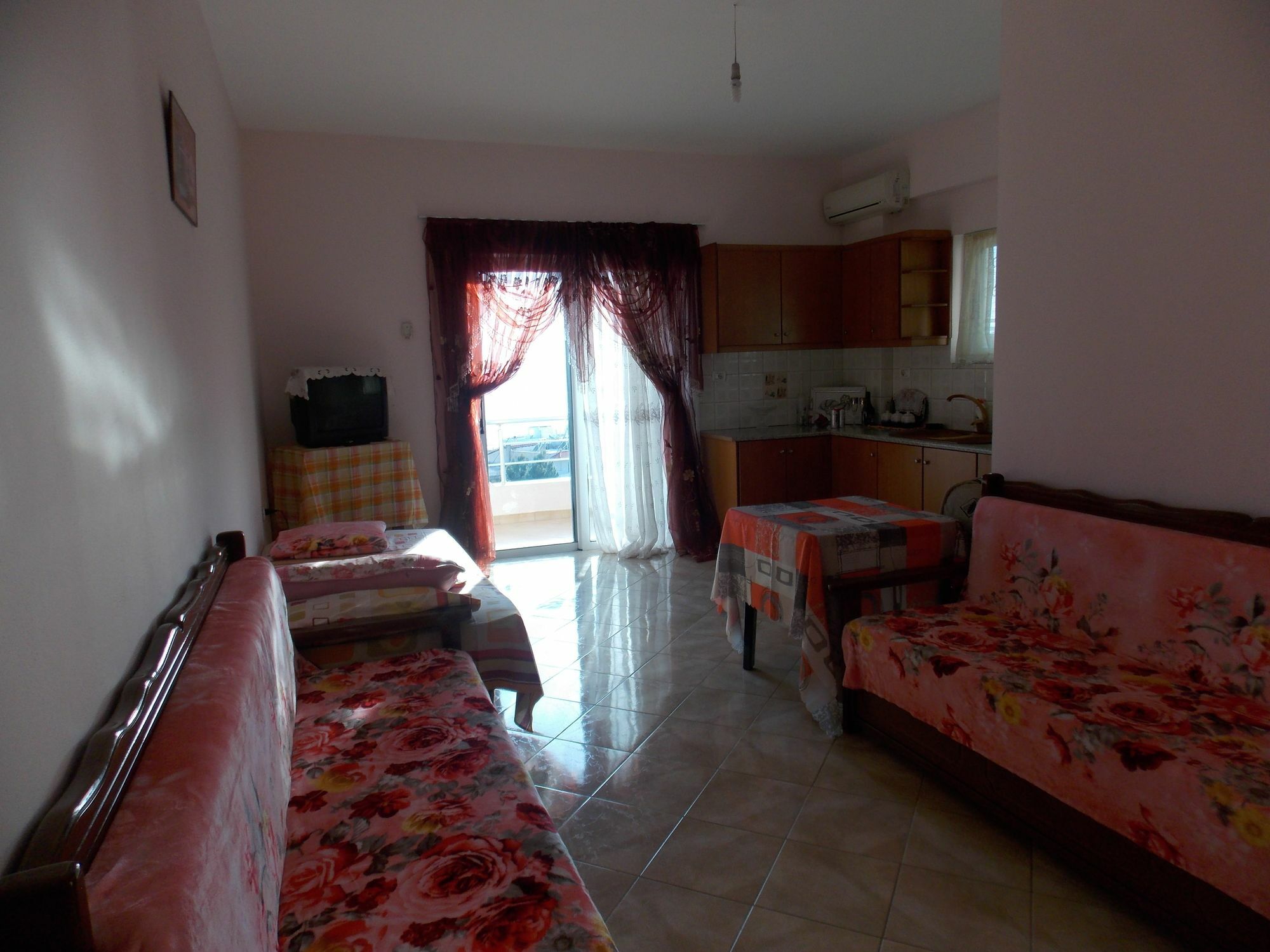 Bebi Hotel And Apartments Σαράντα Εξωτερικό φωτογραφία