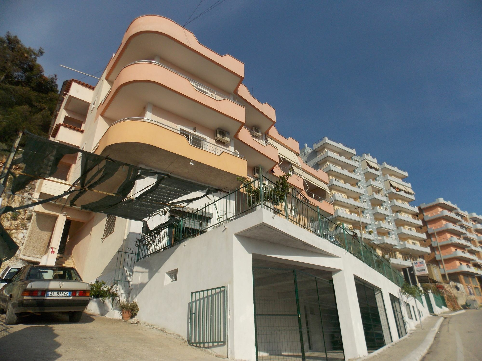 Bebi Hotel And Apartments Σαράντα Εξωτερικό φωτογραφία
